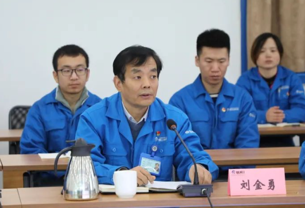 【群团工作】3044永利集团机床本部团委组织召开“话青春?谈奋进?勇担当”青年职工座谈会